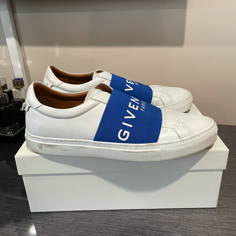 Givenchy Slip ons